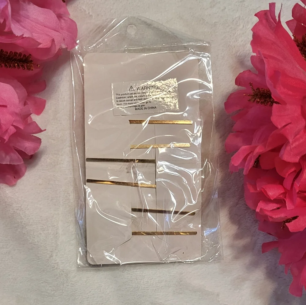 Boutique NIP 3pc Disney Inspired Mickey Mouse- Heads- Gold Bobby Pin Hair Set🐈